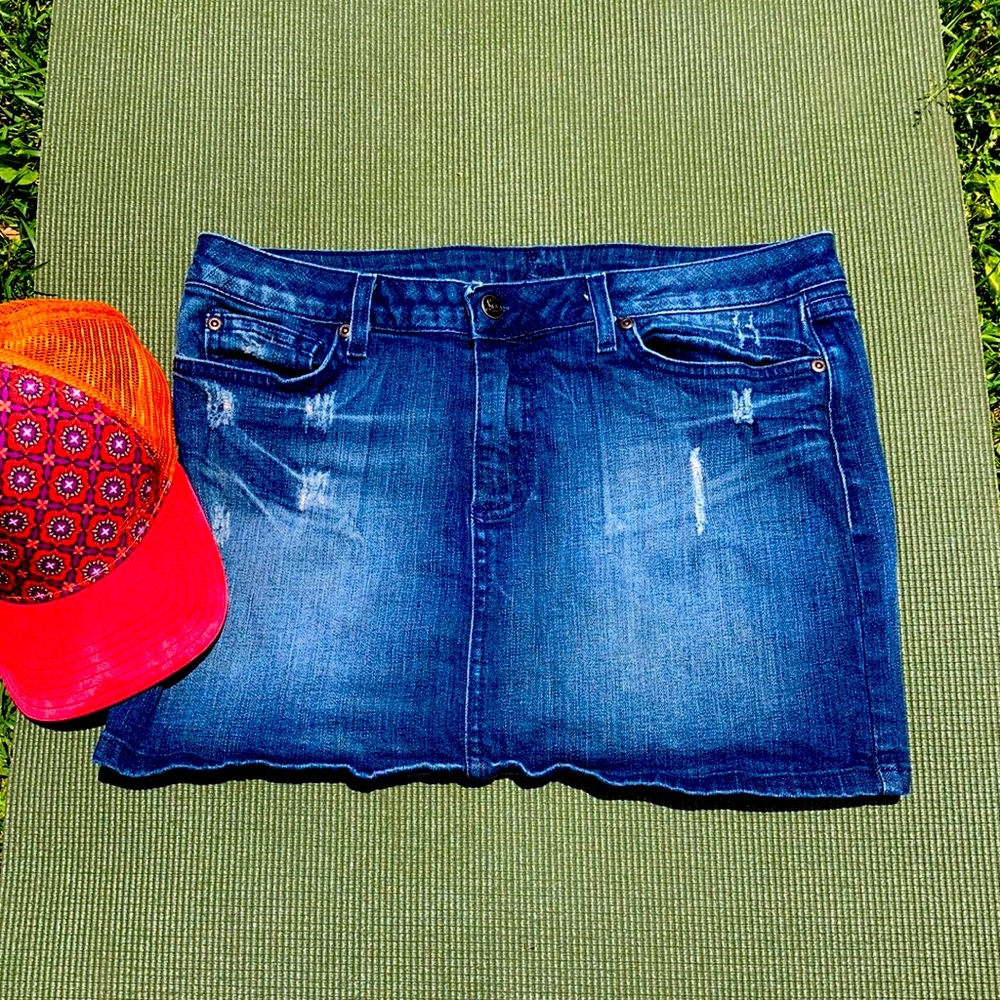 Denim skirt